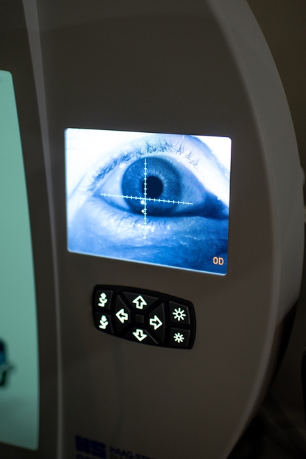 Lentilles cornéennes de spécialités
